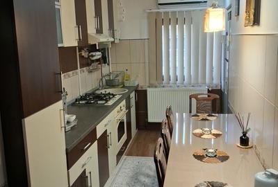 Apartament cu 2 camere decomandat în Moroasa 2 - 1