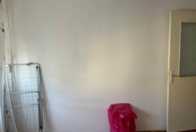 Apartament cu 3 camere decomandat, mobilat în Soarelui - 1