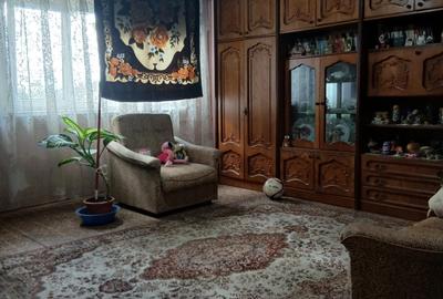 Apartament cu 2 camere decomandat în Grigorescu