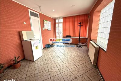 Casă cu 4 camere cu Teren 985 Mp în Central