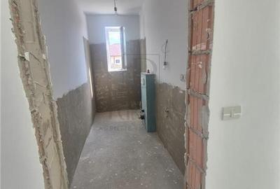 Duplex cu 4 camere cu Canalizare în Moșnița Nouă - 5