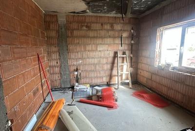 Casă cu 3 camere în Moșnița Nouă - 1