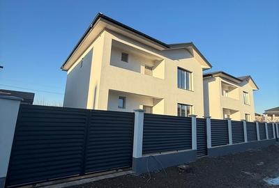 Casă cu 5 camere cu Teren 507 Mp în Central