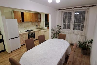 Apartament cu 4 camere decomandat în Central - 13