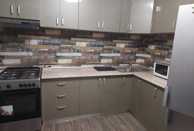 Apartament spatios de 3 camere, 2 bai, pe Bulevardul Decebal - confort si stil Apartament spatios de 3 camere, 2 bai, pe Bulevardul Decebal - confort si stil - 6