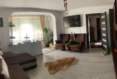 Apartament cu 3 camere semidecomandat în Colentina - 5