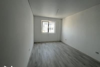 Apartament cu 3 camere în Uverturii - 2