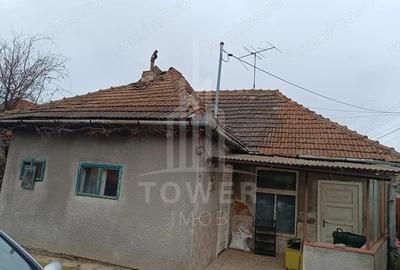 Oportunitate unica de investi?ie Casa cu poten?ial, in zona 3 Stejari, Sibiu Oportunitate unica de investi?ie Casa cu poten?ial, in zona 3 Stejari, Sibiu - 1