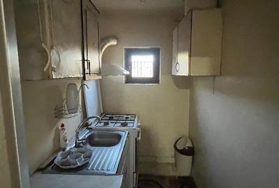 Casă cu 4 camere cu Teren 308 Mp în Chercea - 2