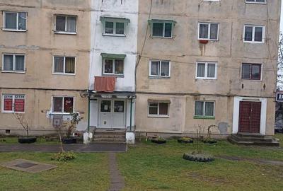 Garsonieră decomandată în Central - 1