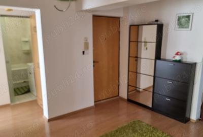 Apartament cu 3 camere decomandat în Titan - 2