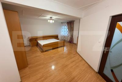 Apartament cu 3 camere decomandat, mobilat în Ultracentral - 2