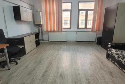 Cel mai mic pret pentru cea mai mare garsoniera - 8