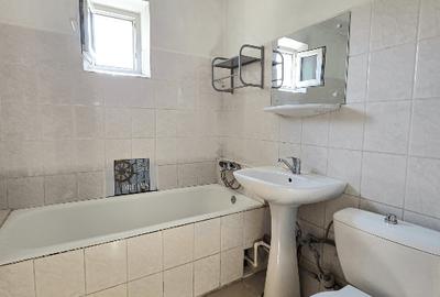 Apartament cu 3 camere decomandat în Nicolina - 6