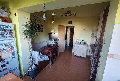 Apartament cu 2 camere semidecomandat în Titan - 2