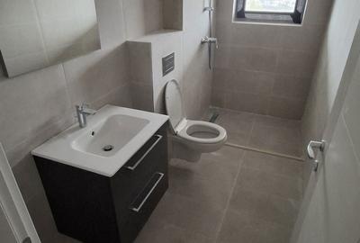 Apartament cu 3 camere în Central - 1