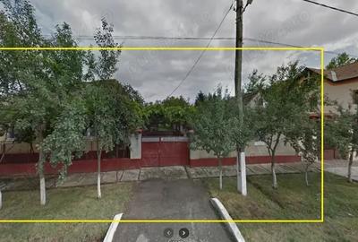 Teren de 5500 mp, în Bazoș - 1
