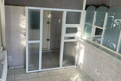 Casă cu Teren 375 Mp în Central - 3