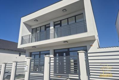 Casă individuală cu 5 camere în Dealuri Oradea