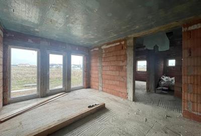 Duplex cu 3 camere cu Canalizare în Urseni - 4