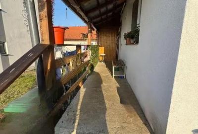 Apartament cu 2 camere decomandat în Mocira - 11