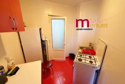 Garsonieră decomandată în Peco - 7