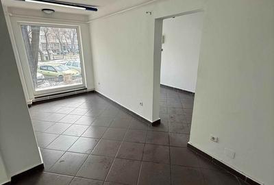 Spațiu comercial, de 50 mp, în Independenței - 3