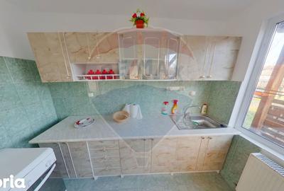 Casă cu 7 camere cu Teren 2104 Mp în Central - 13