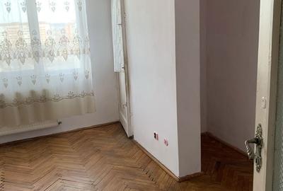 Apartament cu 3 camere decomandat în Rogerius - 4