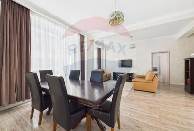 Apartament deosebit cu 3 camere | Curte 63 mp | Damaroaia - 2