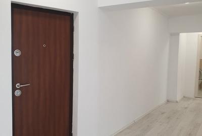 Spațiu de birouri nemobilat disponibil pentru închiriere, situat la etajul 1/10