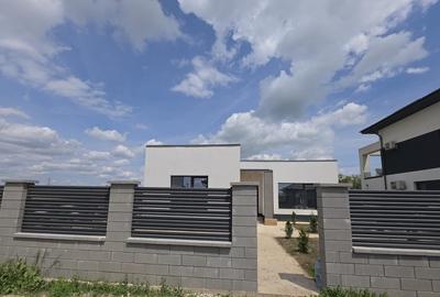Casă individuală cu 3 camere cu Teren 380 Mp în Berceni - 2