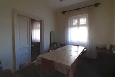 Casă individuală cu 8 camere cu Canalizare în Tipografilor - 7