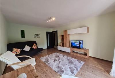 Apartament cu 2 camere decomandat, mobilat în Tractorul - 3