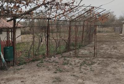 Proprietate de vanzare.Sat Draghicesti com.Sapata jud.Arges - 1