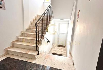 Apartament cu 3 camere, mobilat în Tractorul - 3