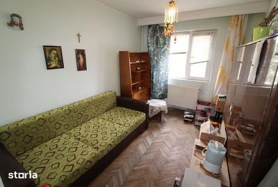 Apartament cu 3 camere în Central - 12