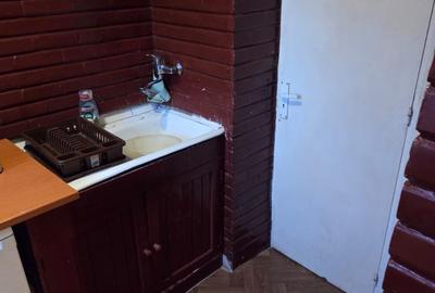 De inchiriat apartament 1 camera, Tg. Mures, 7 Noiembrie - 5
