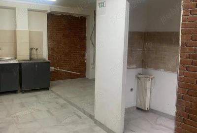 Spațiu comercial, de 110 mp, în Central - 1