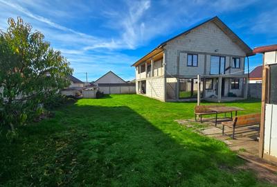 Casa f spatioasa 310mp + teren 600mp - 1