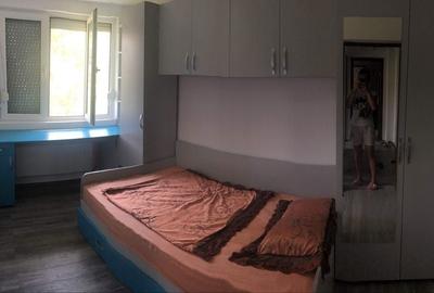 Apartament cu 3 camere în Micro 19 - 1