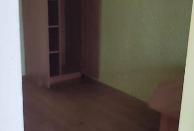 Casă cu 3 camere cu Teren 100 Mp în Central - 1