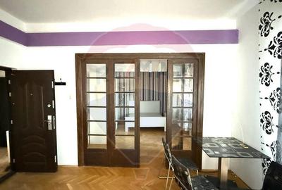 VANZARE Apartament cu 4 camere in zona Dacia VANZARE Apartament cu 4 camere in zona Dacia - 2