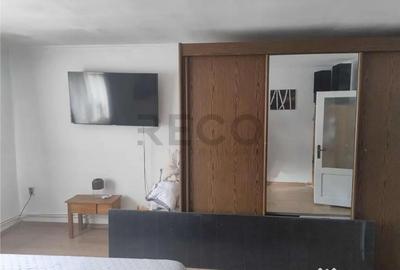 Casă cu 4 camere cu Teren 165 Mp în Central - 2