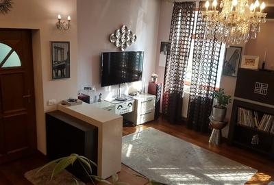 Vilă elegantă cu curte și finisaje premium – Gradina Ronda, Sector 2 Vilă elegantă cu curte și finisaje premium – Gradina Ronda, Sector 2 - 2