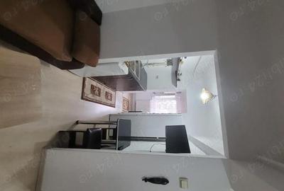 Garsonieră decomandată în Petros - 4