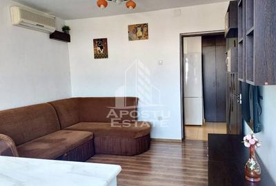 Apartament cu 2 camere, decomandat, bloc cu lift, zona Sagului - 2