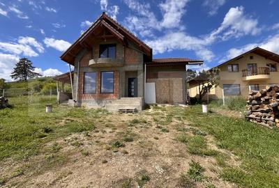 Casa in Sanpetru cu priveliste panoramica si zona linistita - 15