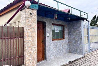 Spațiu comercial, de 30 mp, în Central - 4