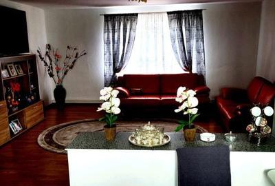 Casă cu 4 camere cu Teren 4600 Mp în Fărcașa - 4